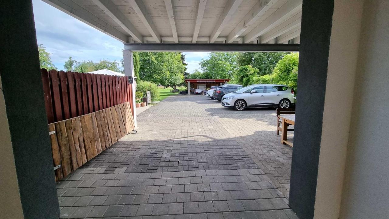 Gaestehaus Gravell Rust Exteriér fotografie